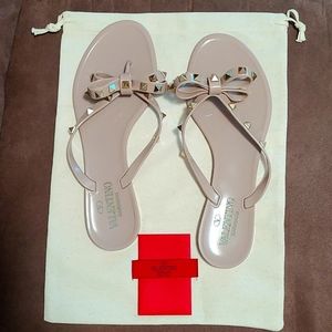 Valentino rockstud pvc flat thong sandals